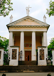  Taujėnų Šv. Kryžiaus Išaukštinimo bažnyčia. Vytauto Kandroto fotografija 